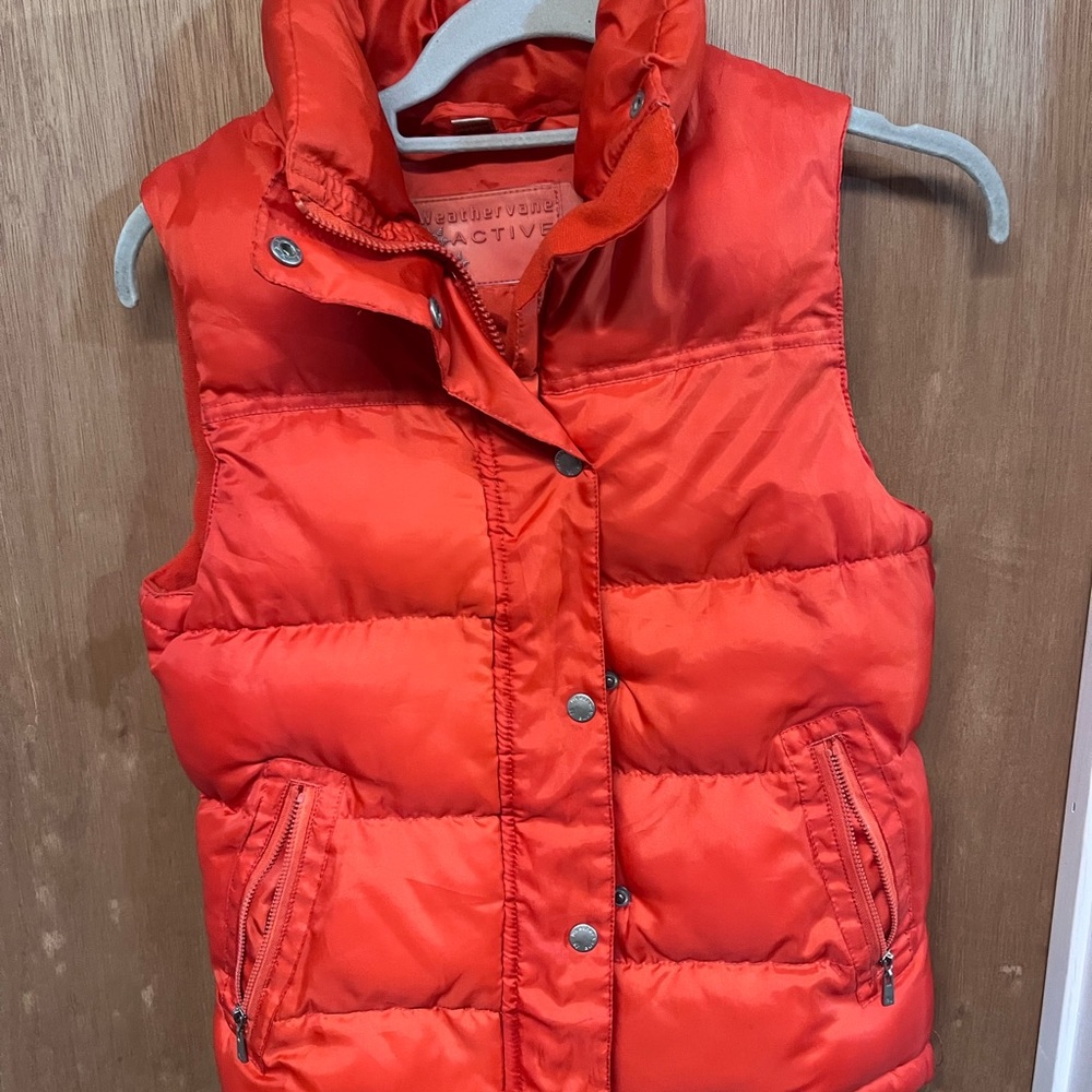 Weathervane active vest